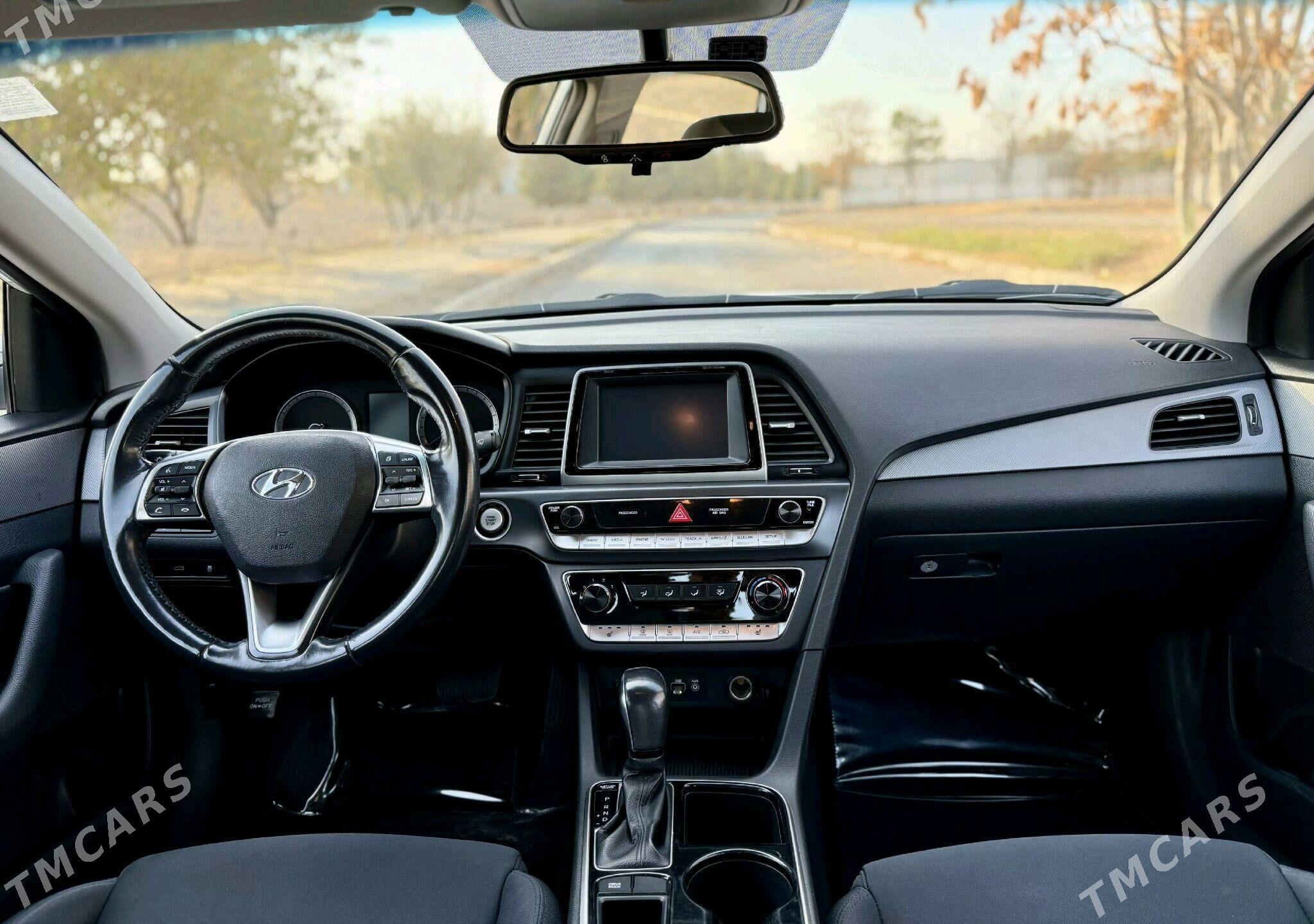 Hyundai Sonata 2018 - 195 000 TMT - Бузмеин - img 9