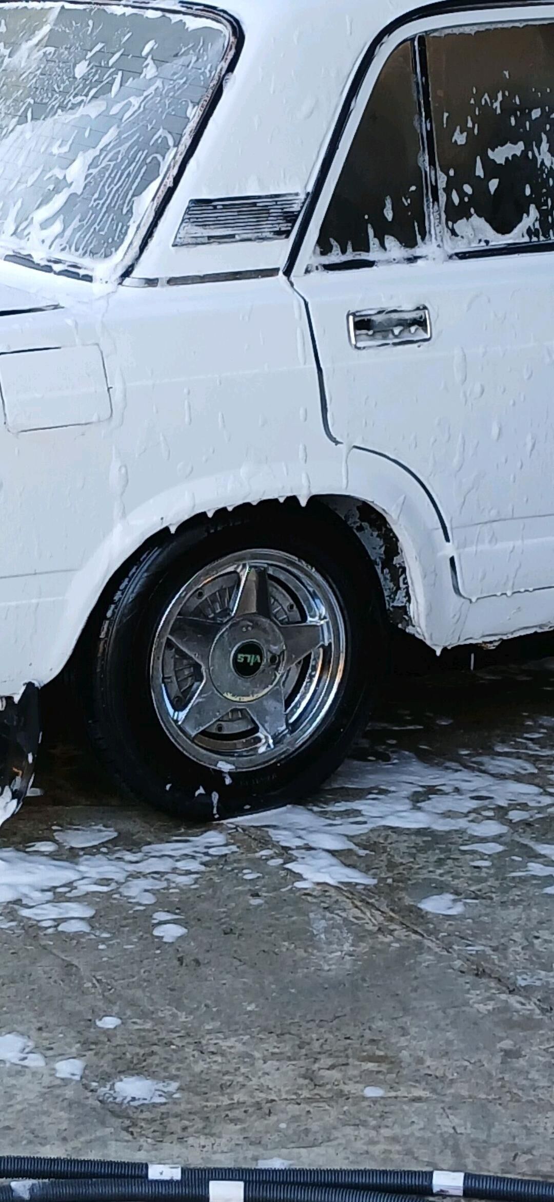 Wilis disga 2 000 TMT - Халач - img 1