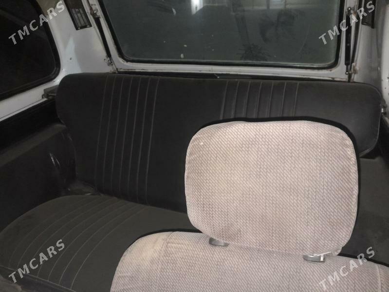 Lada Niva 1996 - 260 000 TMT - Garagum etraby - img 3