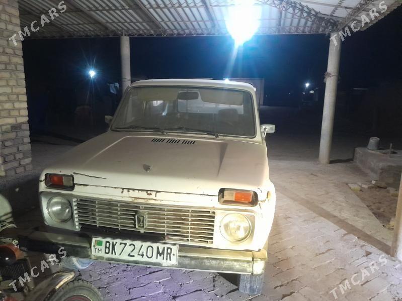 Lada Niva 1996 - 260 000 TMT - Garagum etraby - img 9