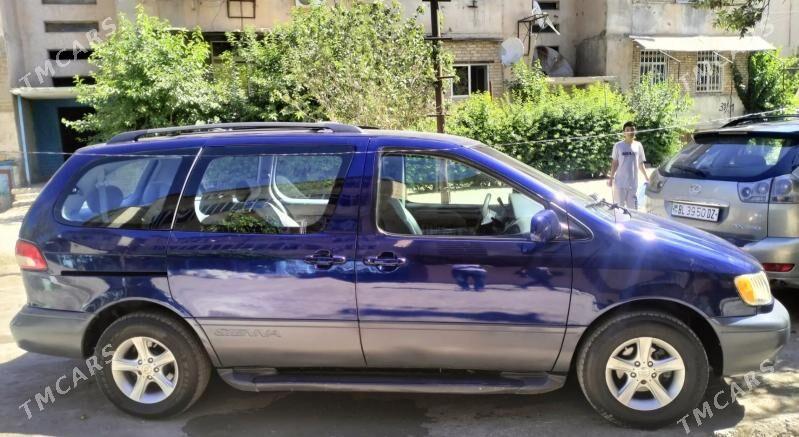 Toyota Sienna 2001 - 170 000 TMT - Кёнеургенч - img 3