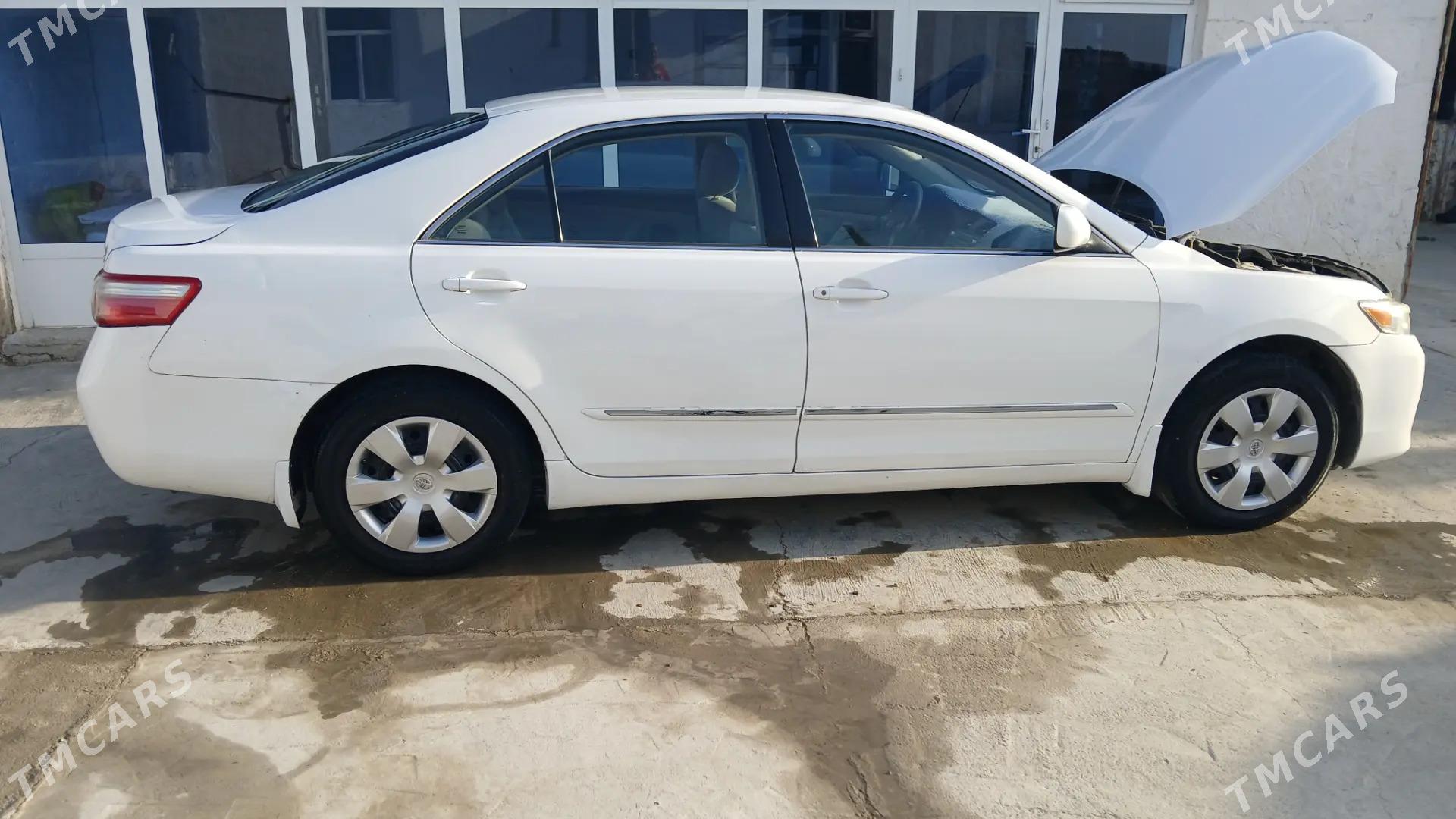 Toyota Camry 2008 - 140 000 TMT - Гызыларбат - img 8