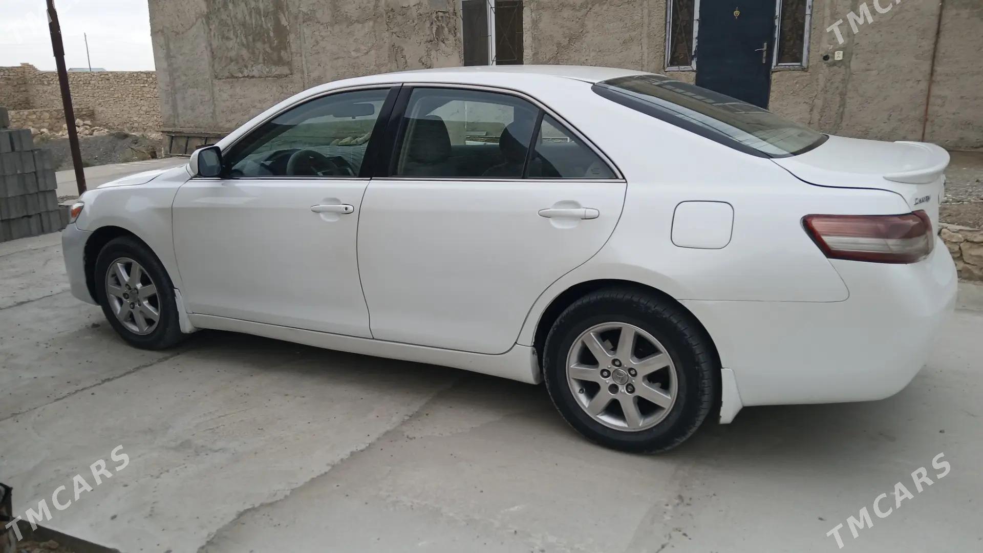 Toyota Camry 2008 - 140 000 TMT - Гызыларбат - img 4