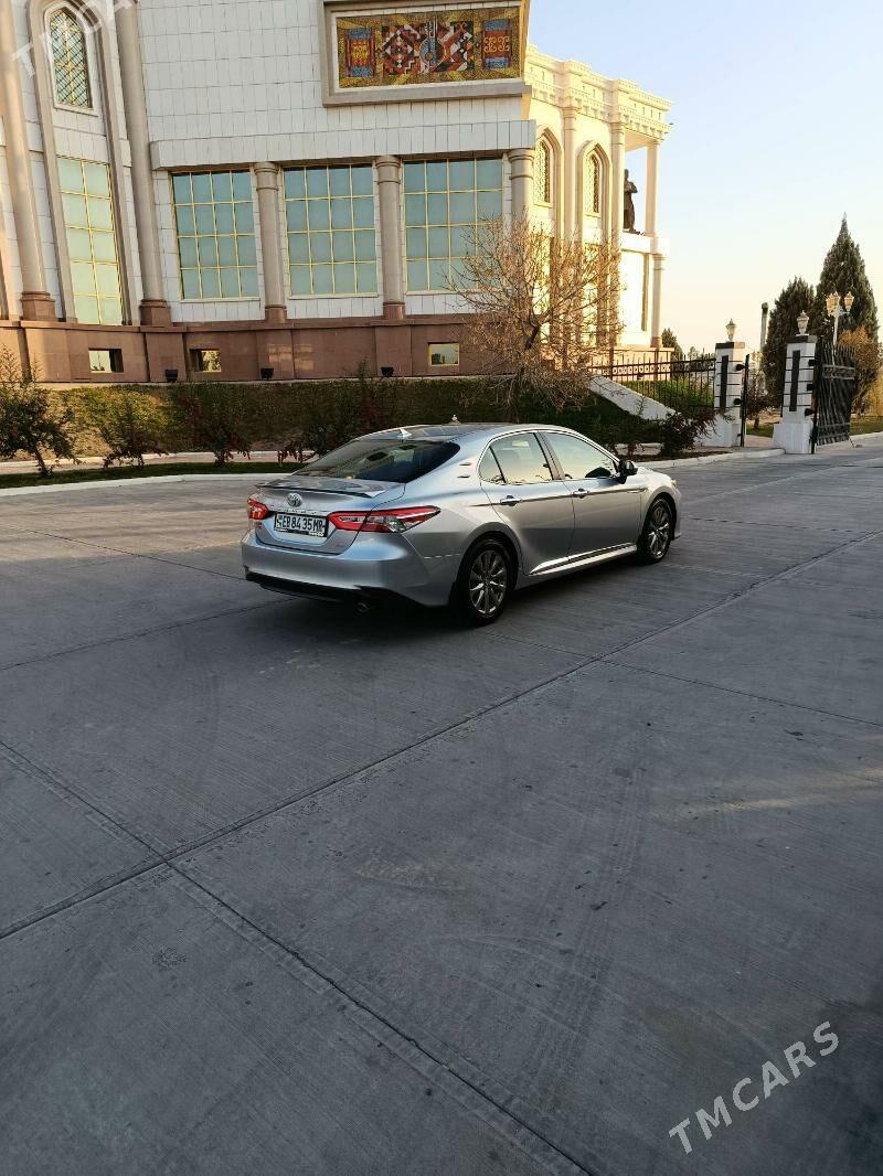 Toyota Camry 2018 - 295 000 TMT - Мары - img 3
