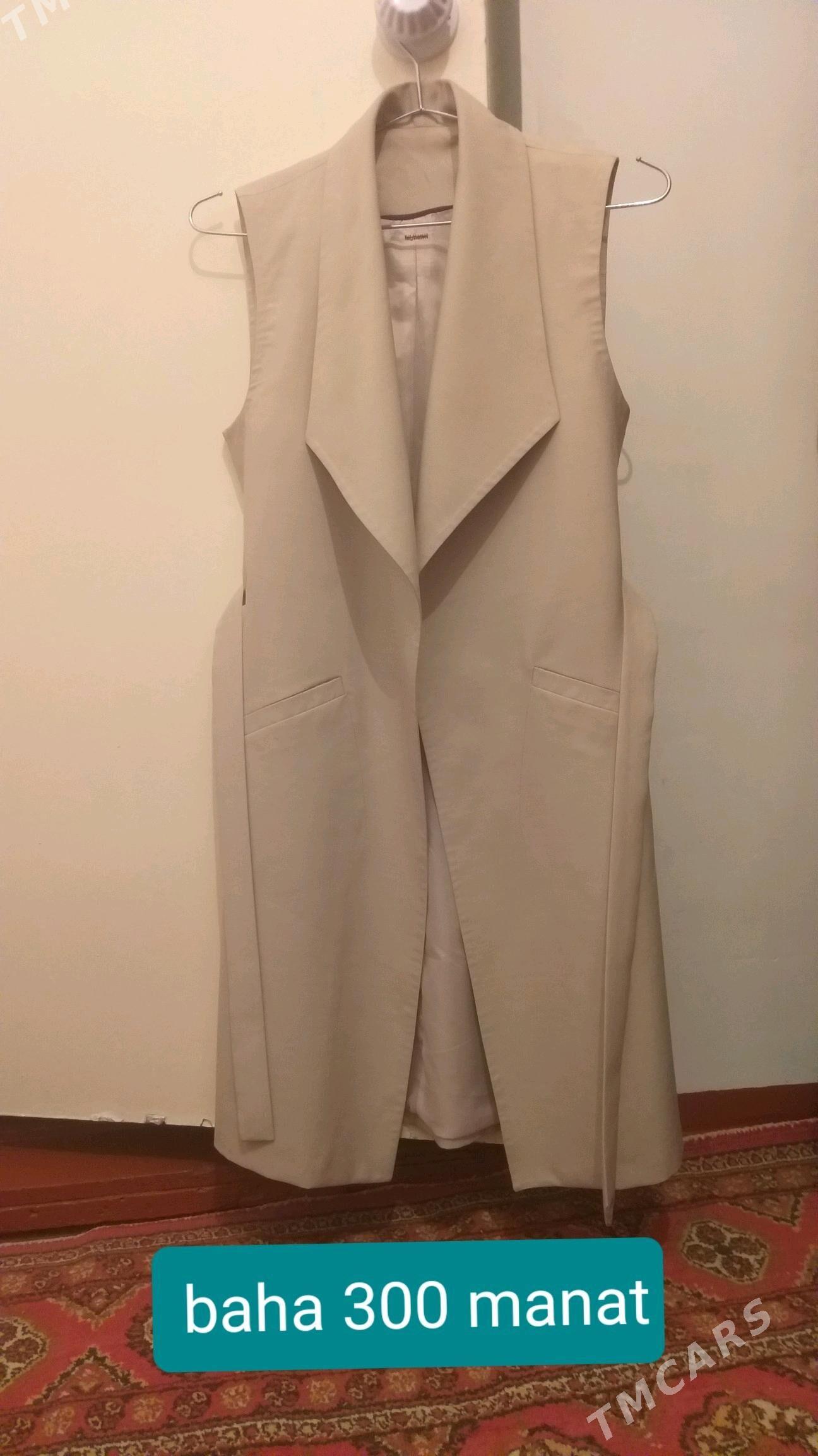 Palto, frenç, kastýum, žempir. - етр. Туркменбаши - img 7