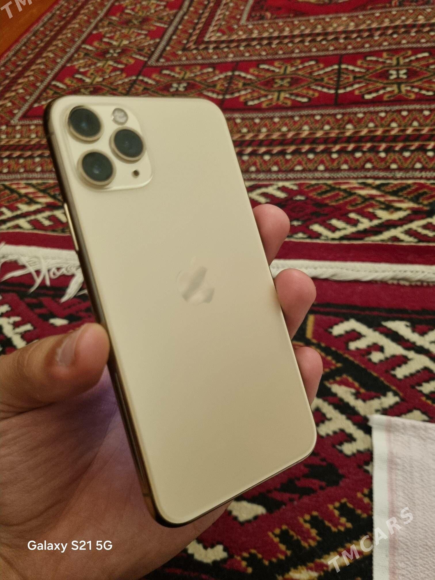 iPhone 11 pro gold - Теджен - img 1