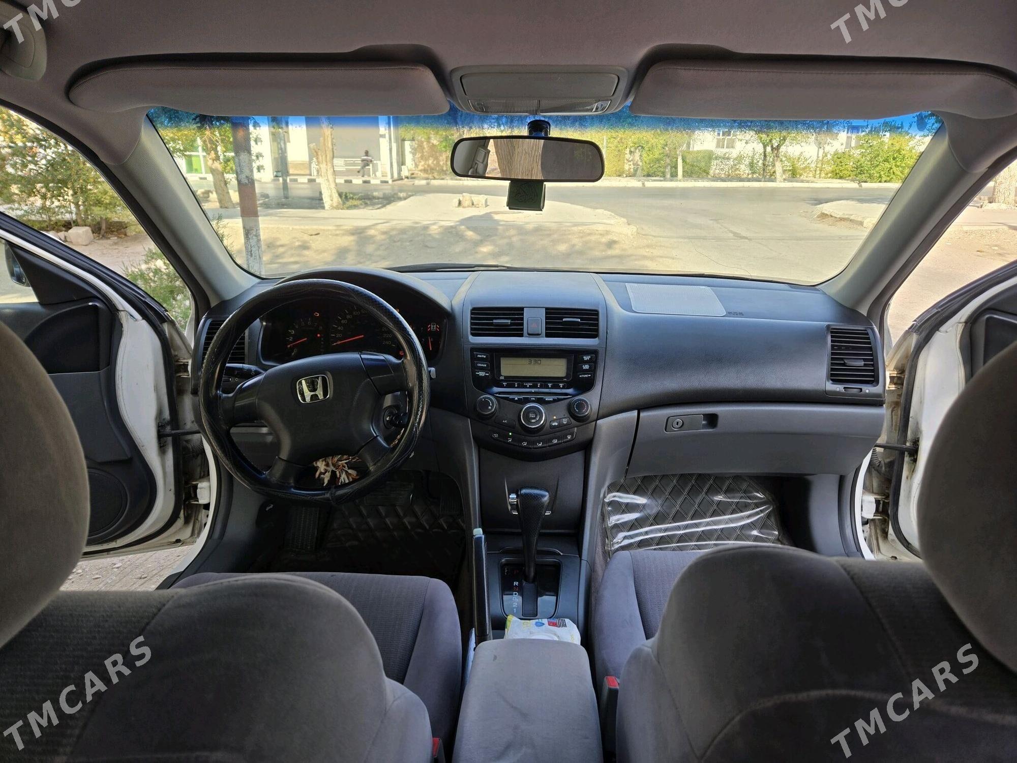 Toyota Camry 2005 - 110 000 TMT - Балканабат - img 6