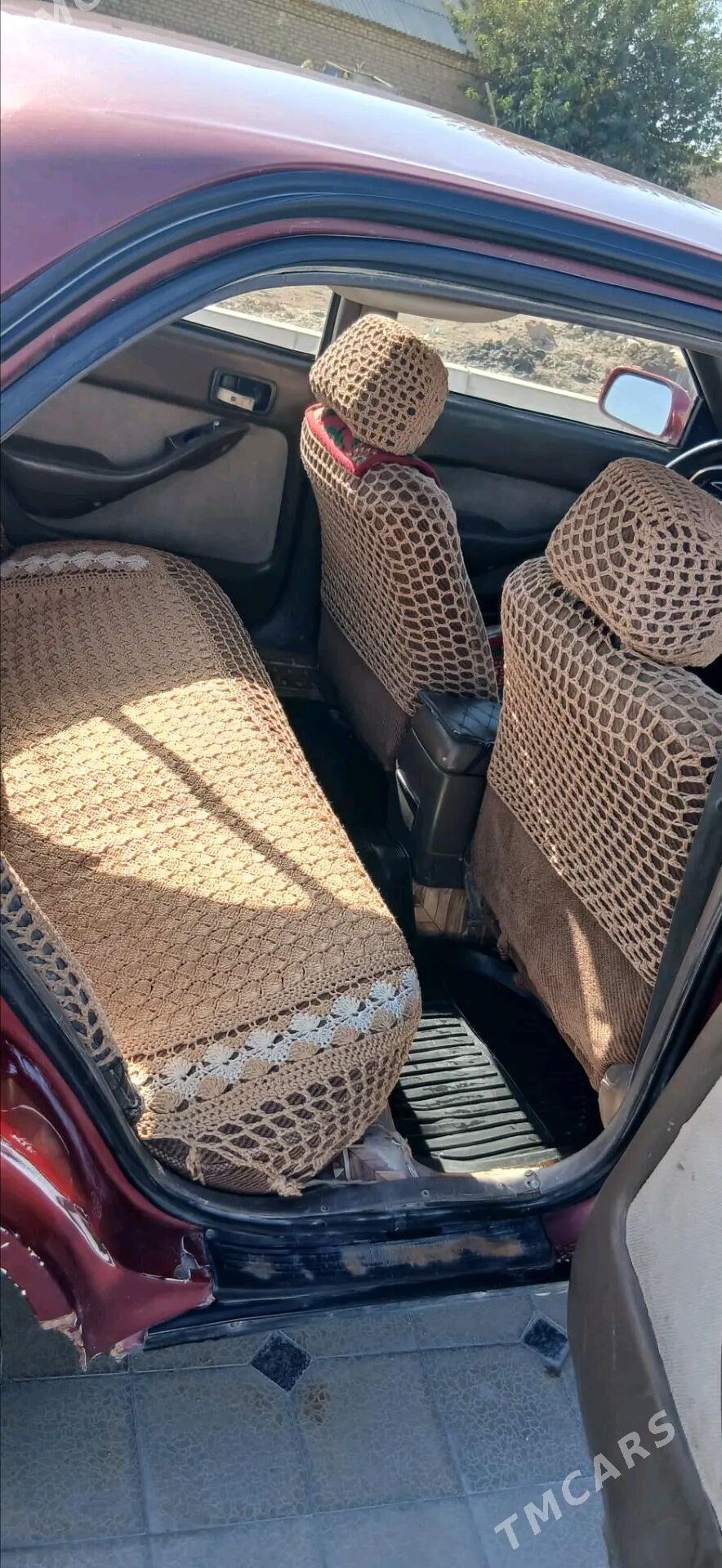 Toyota Camry 1995 - 70 000 TMT - Мары - img 7