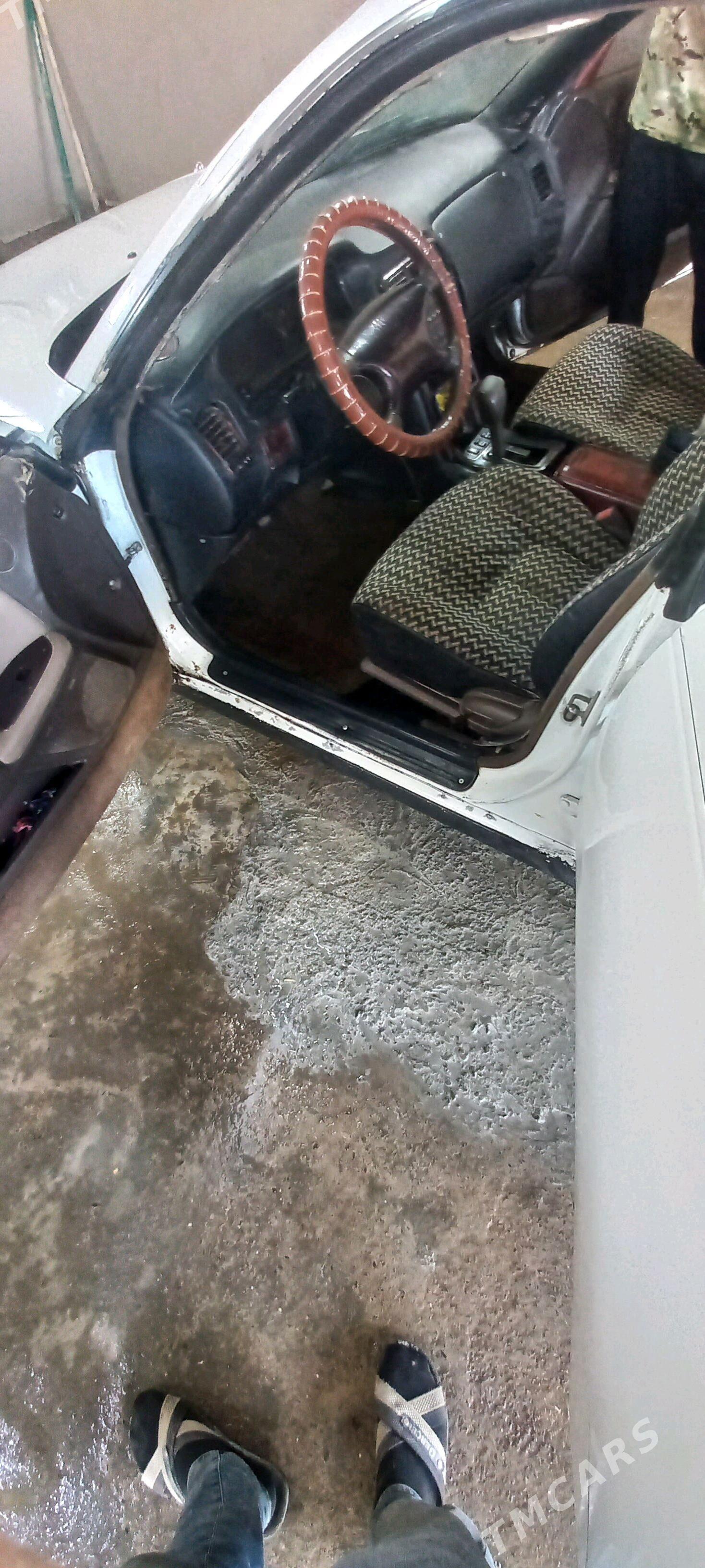 Toyota Mark II 1993 - 40 000 TMT - Гурбансолтан Едже - img 4