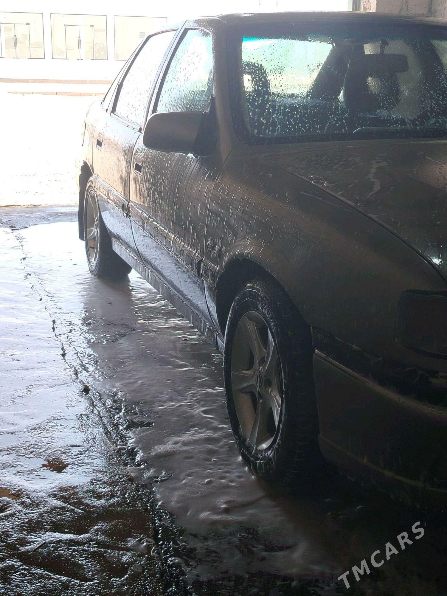 Opel Vectra 1990 - 28 000 TMT - Джебел - img 4