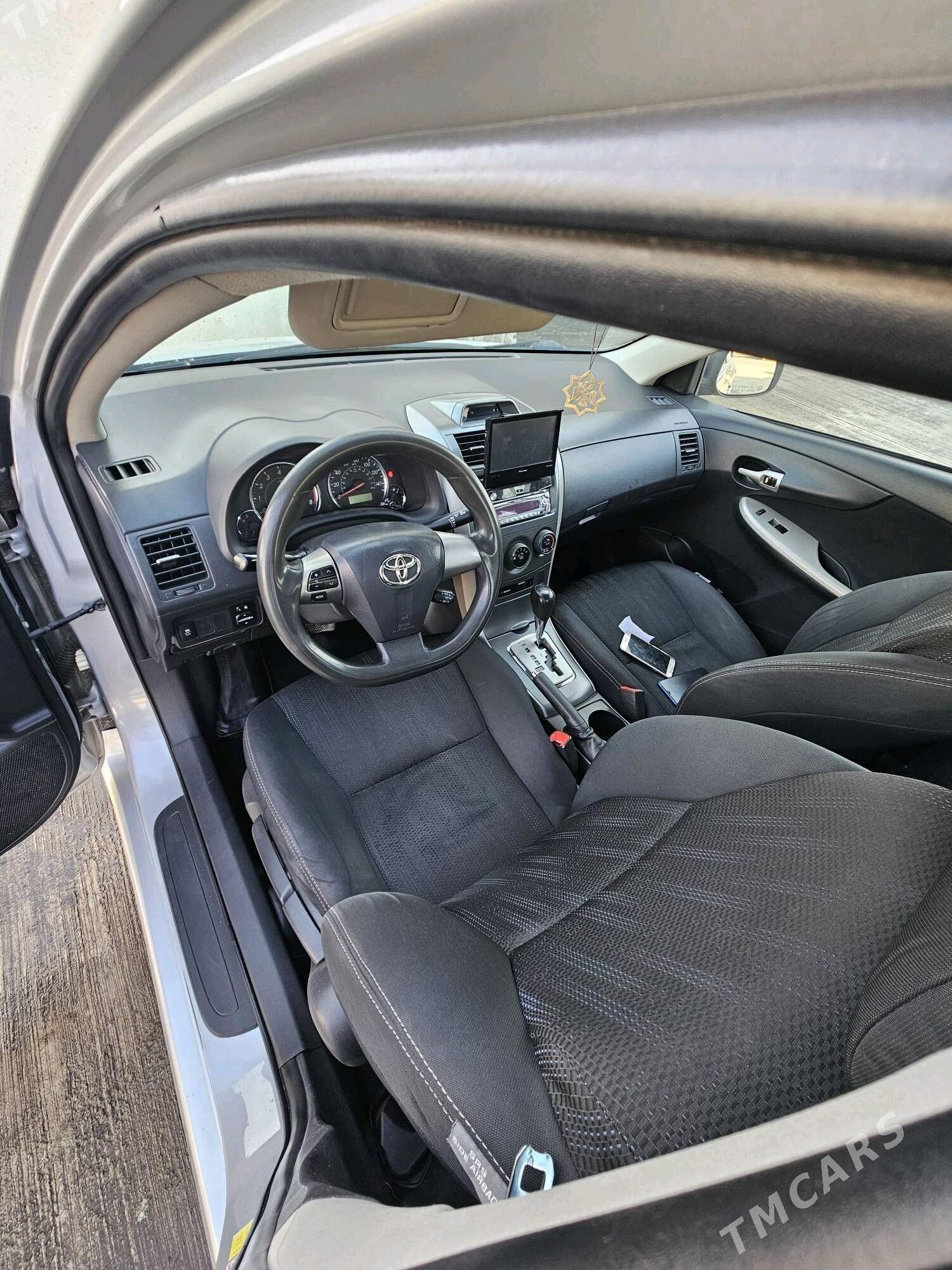 Toyota Corolla 2013 - 180 000 TMT - Aşgabat - img 2