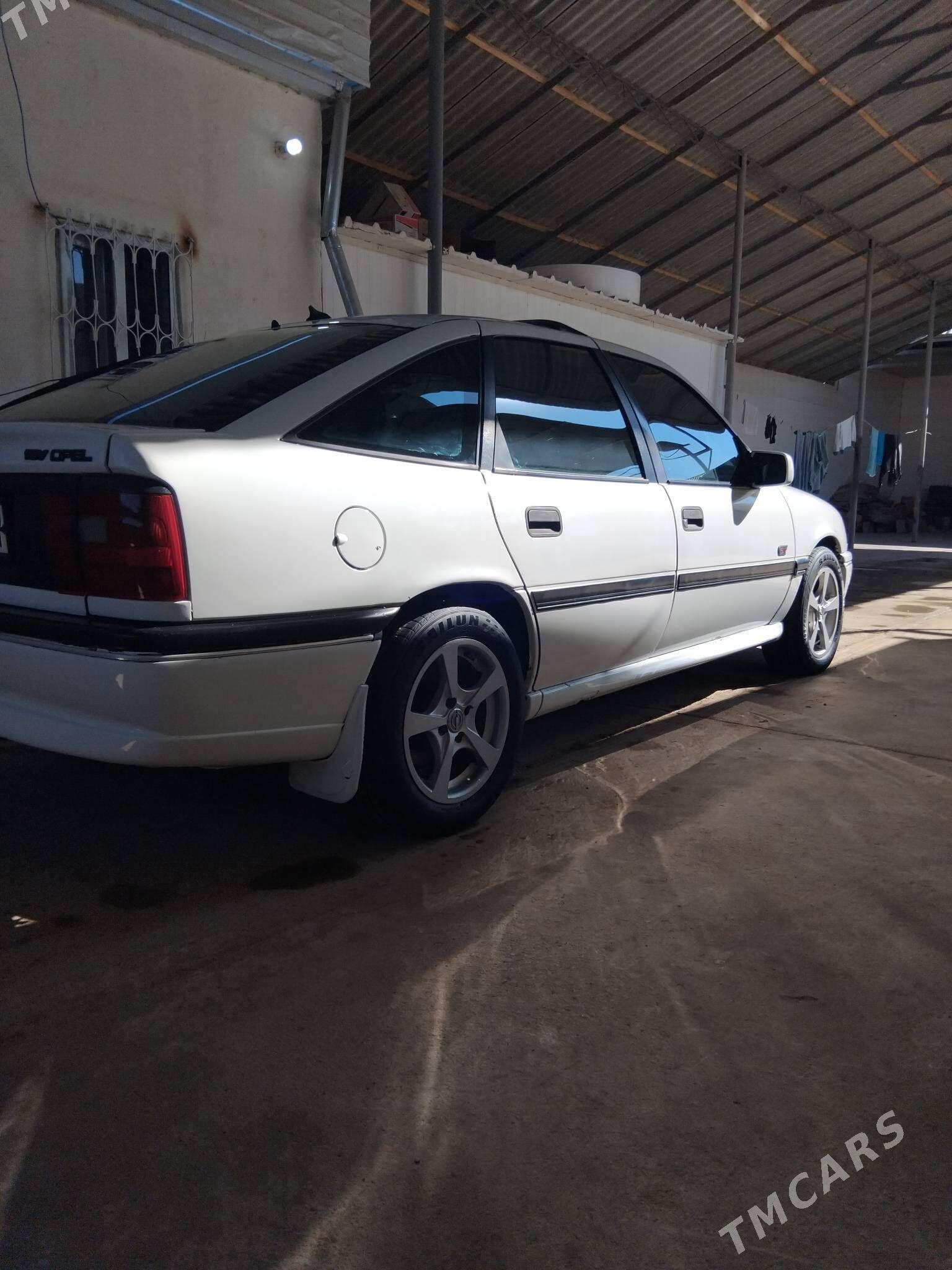 Opel Vectra 1993 - 40 000 TMT - Мары - img 5