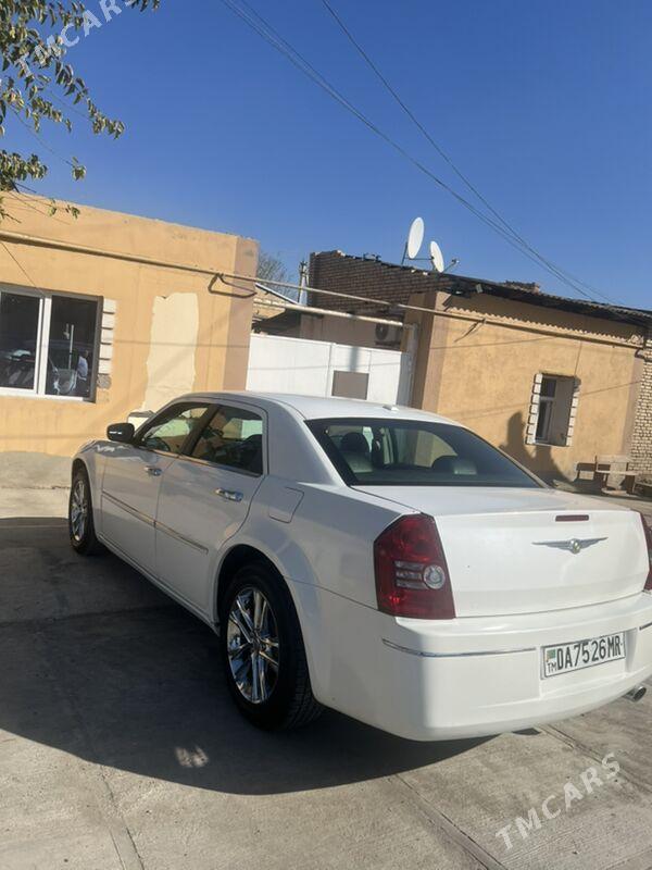 Chrysler 300C 2008 - 110 000 TMT - Байрамали - img 2