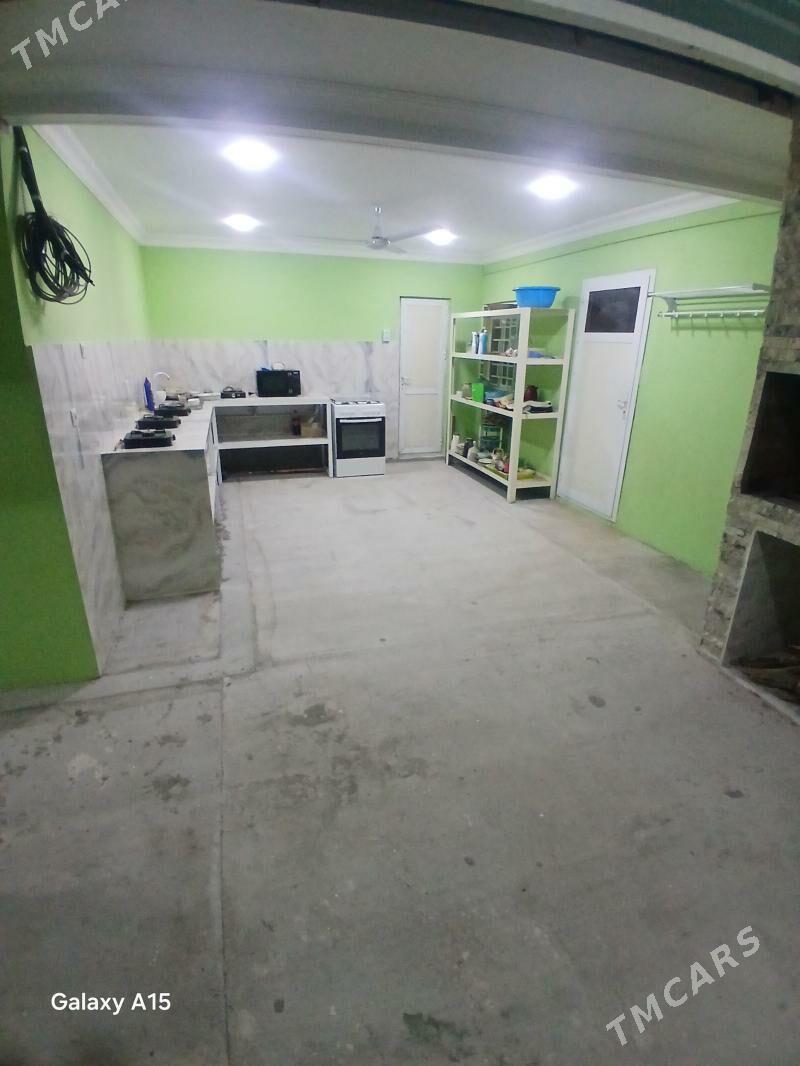 Kwartira bar - Гарадамак - img 7