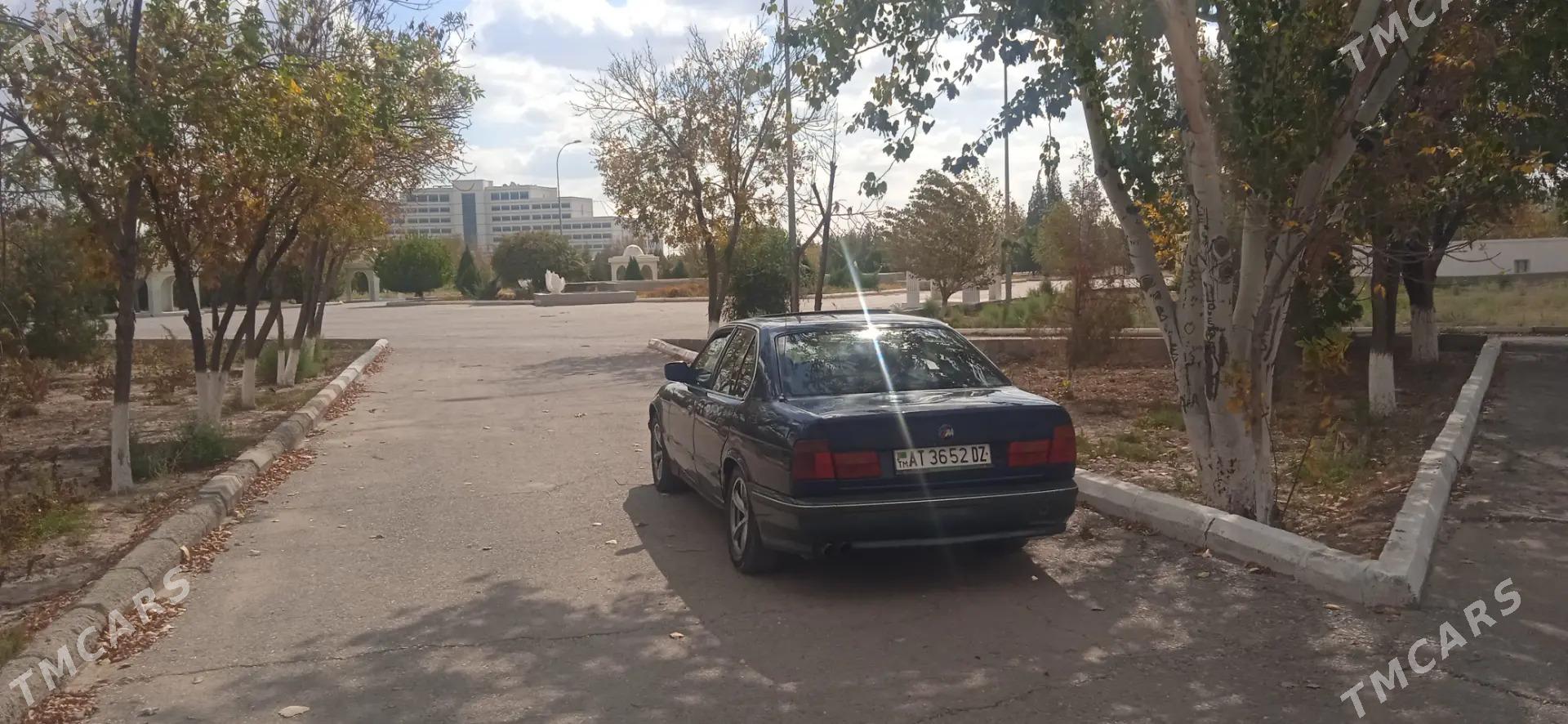 BMW 525 1988 - 30 000 TMT - Дашогуз - img 2