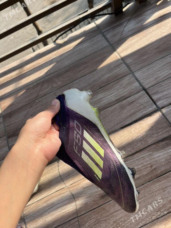 F50 фиолетовый цвет бутсы - Türkmenbaşy - img 2