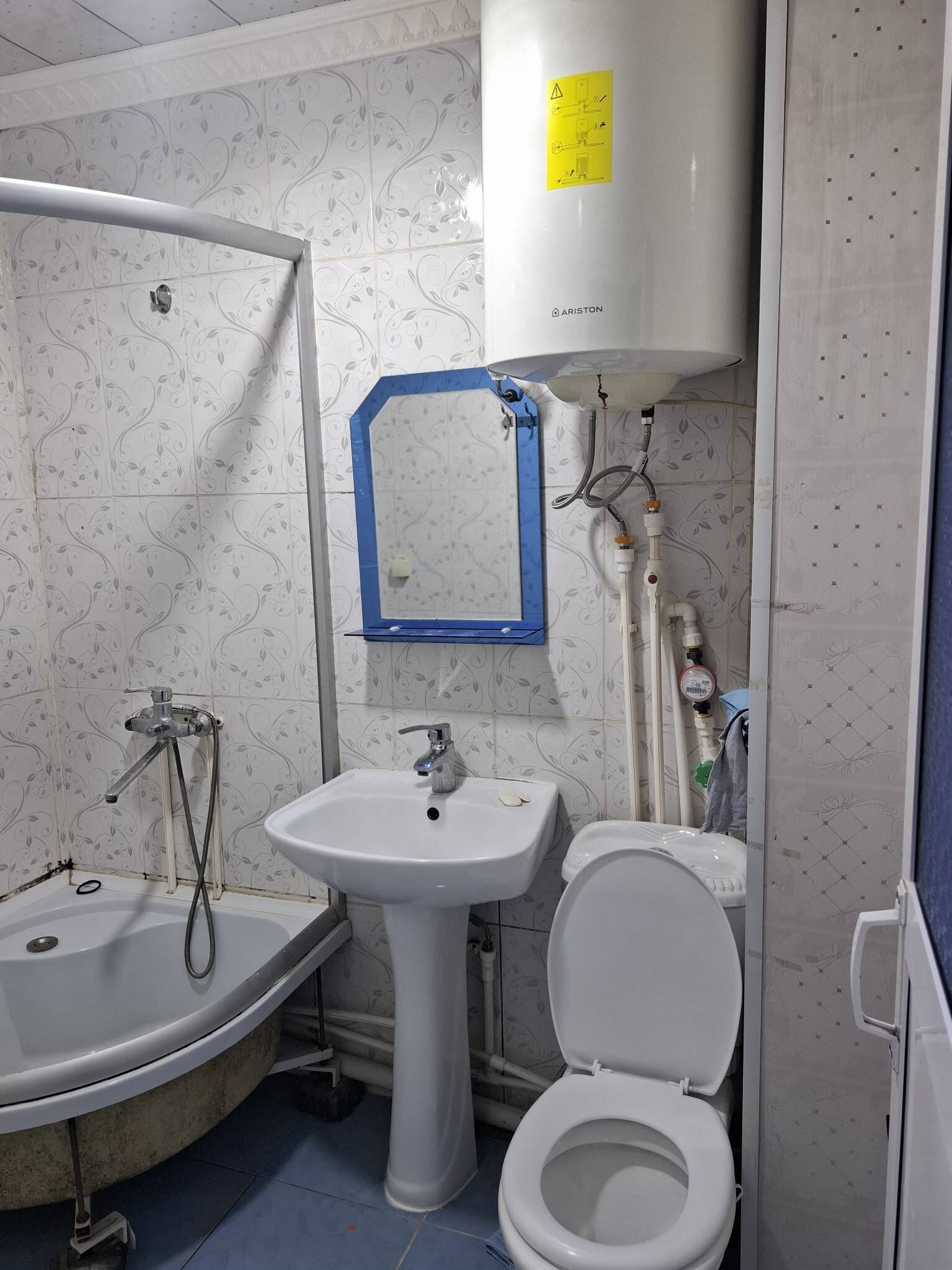 1kom satlyk kwartira - Туркменабат - img 6