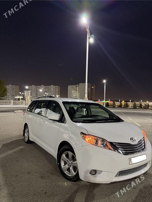 Toyota Sienna 2015 - 410 000 TMT - Aşgabat - img 2