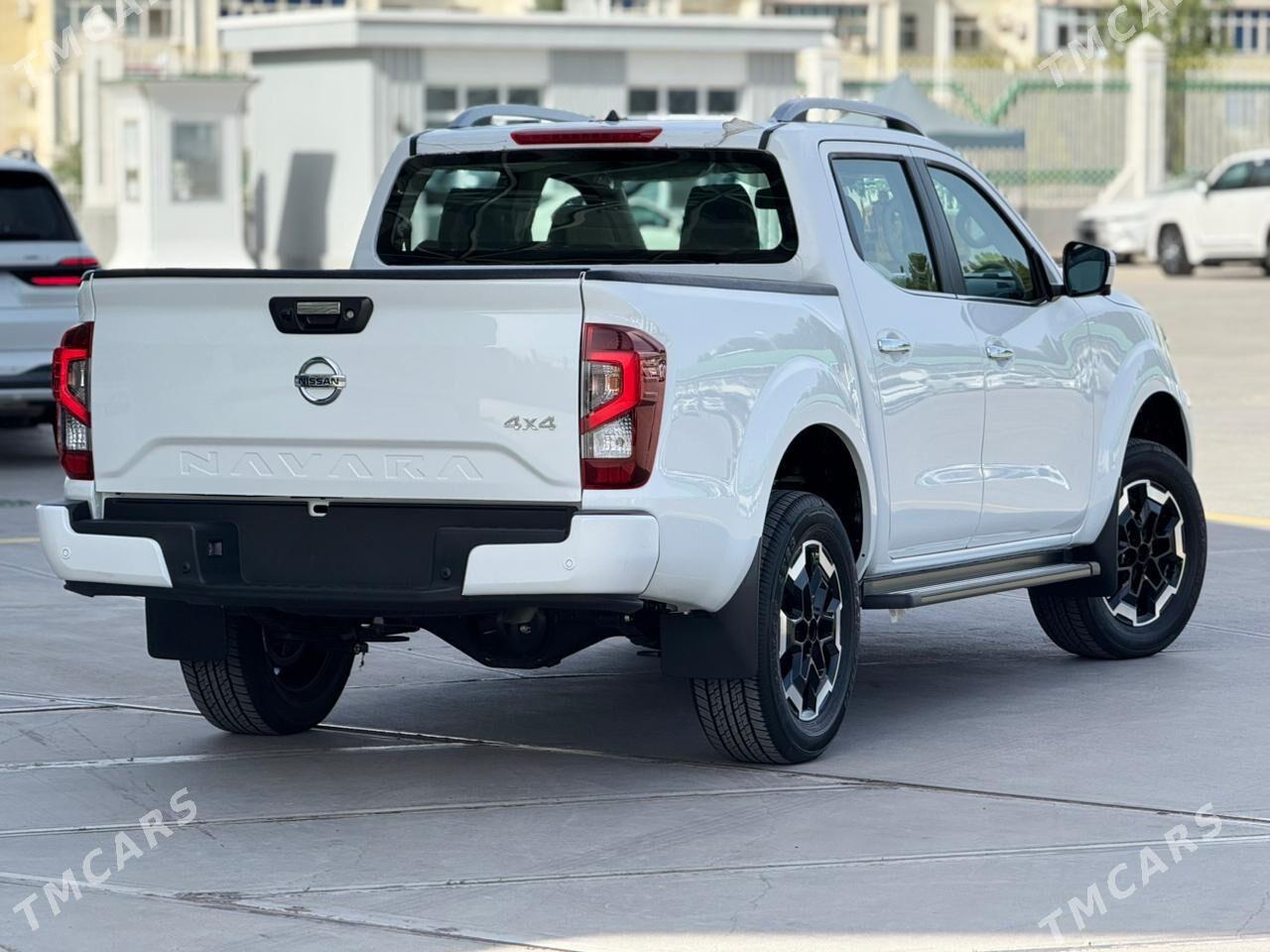 Nissan Navara 2024 - 430 000 TMT - Aşgabat - img 5
