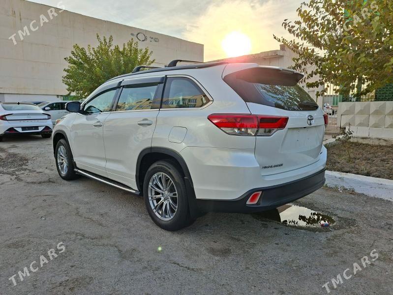 Toyota Highlander 2018 - 440 000 TMT - Türkmenabat - img 5