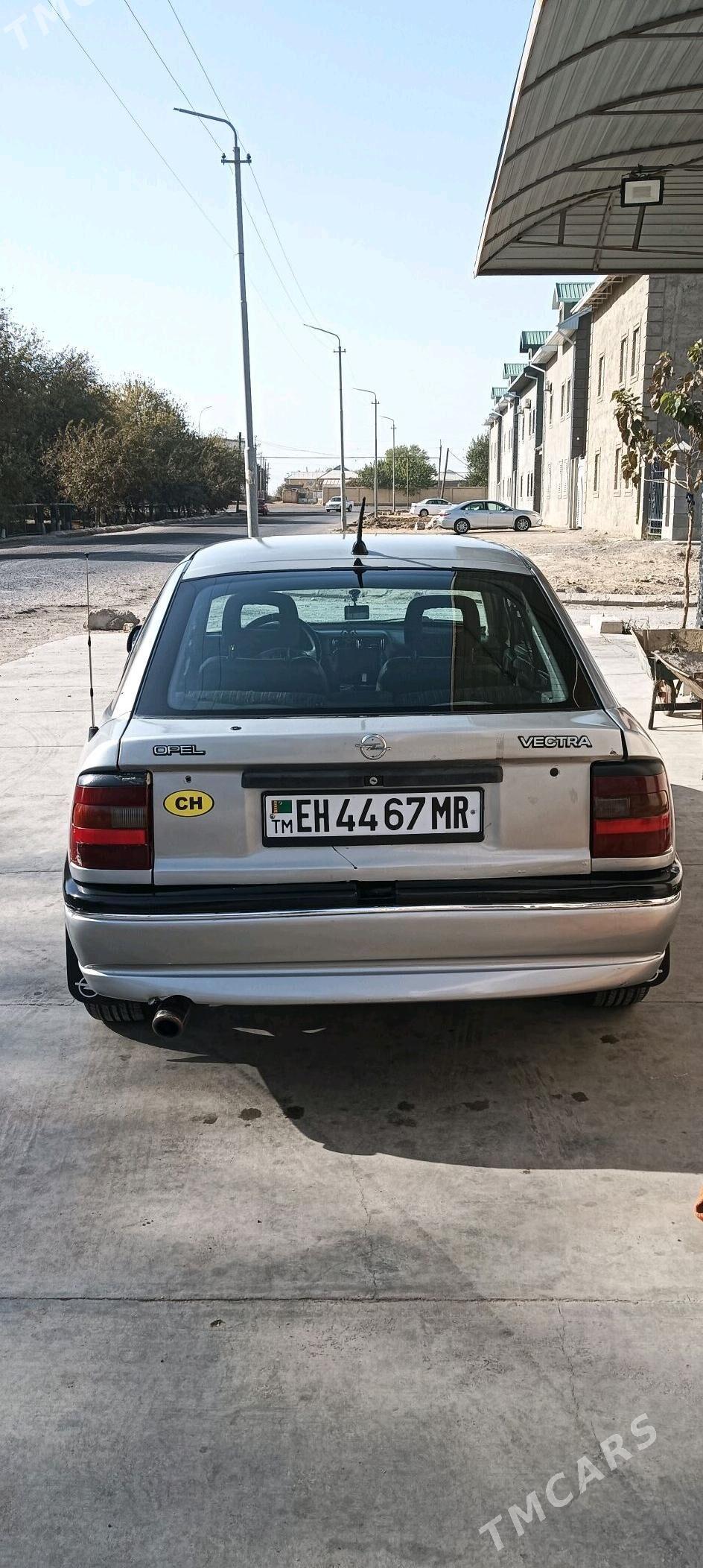 Opel Vectra 1993 - 32 000 TMT - Байрамали - img 2