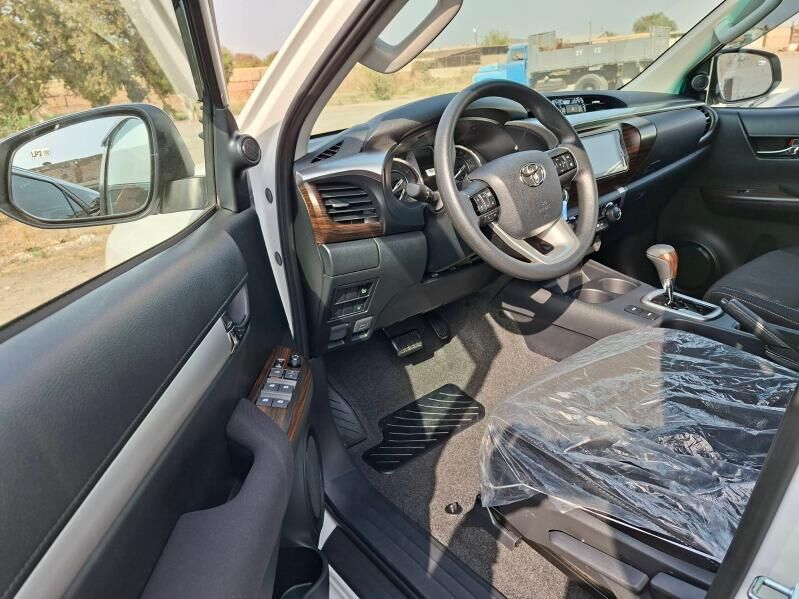 Toyota Hilux 2025 - 668 000 TMT - Туркменабат - img 8