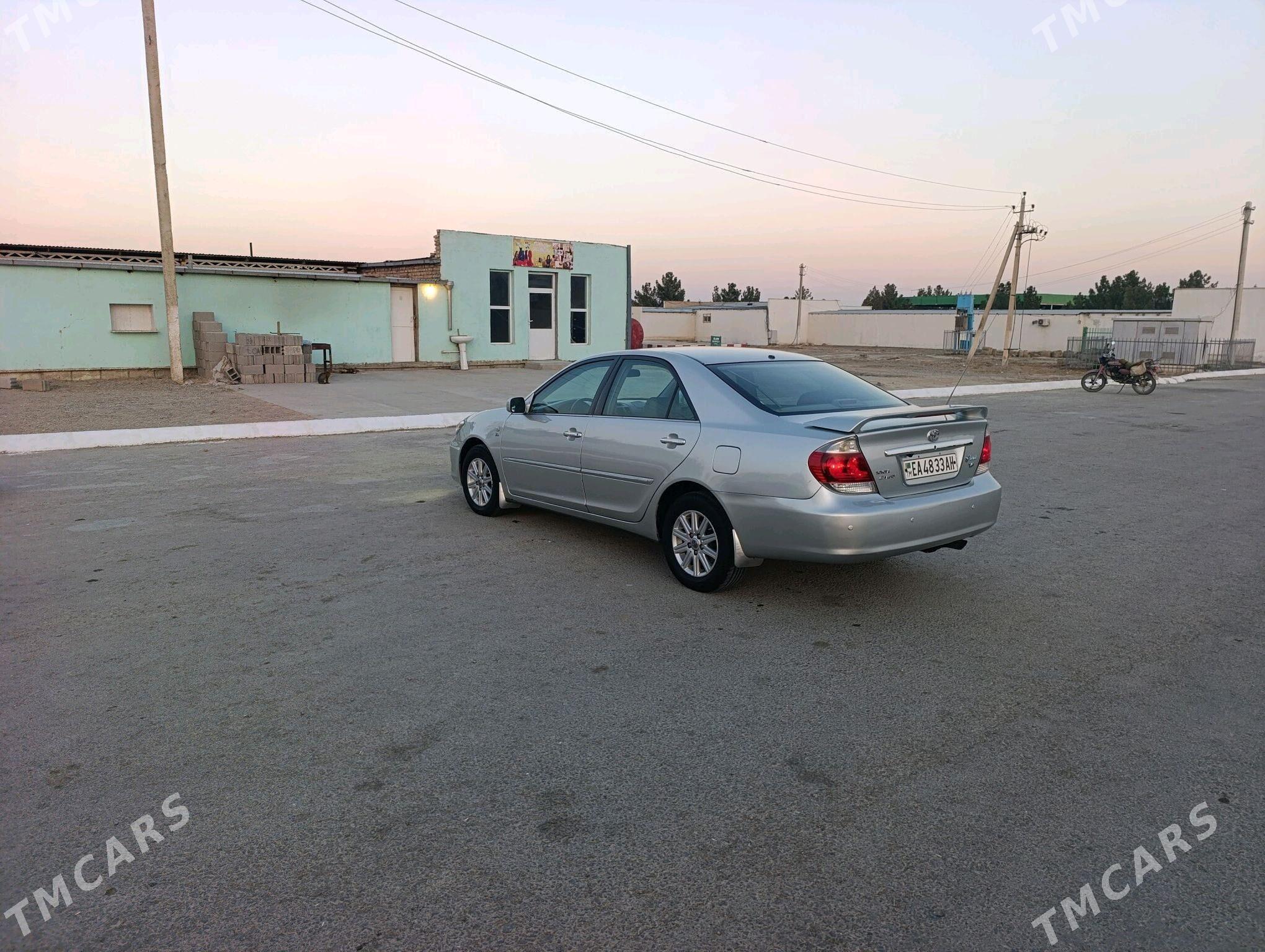 Toyota Camry 2002 - 177 000 TMT - Bäherden - img 4