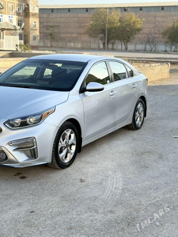 Kia Forte 2020 - 210 000 TMT - Мары - img 3