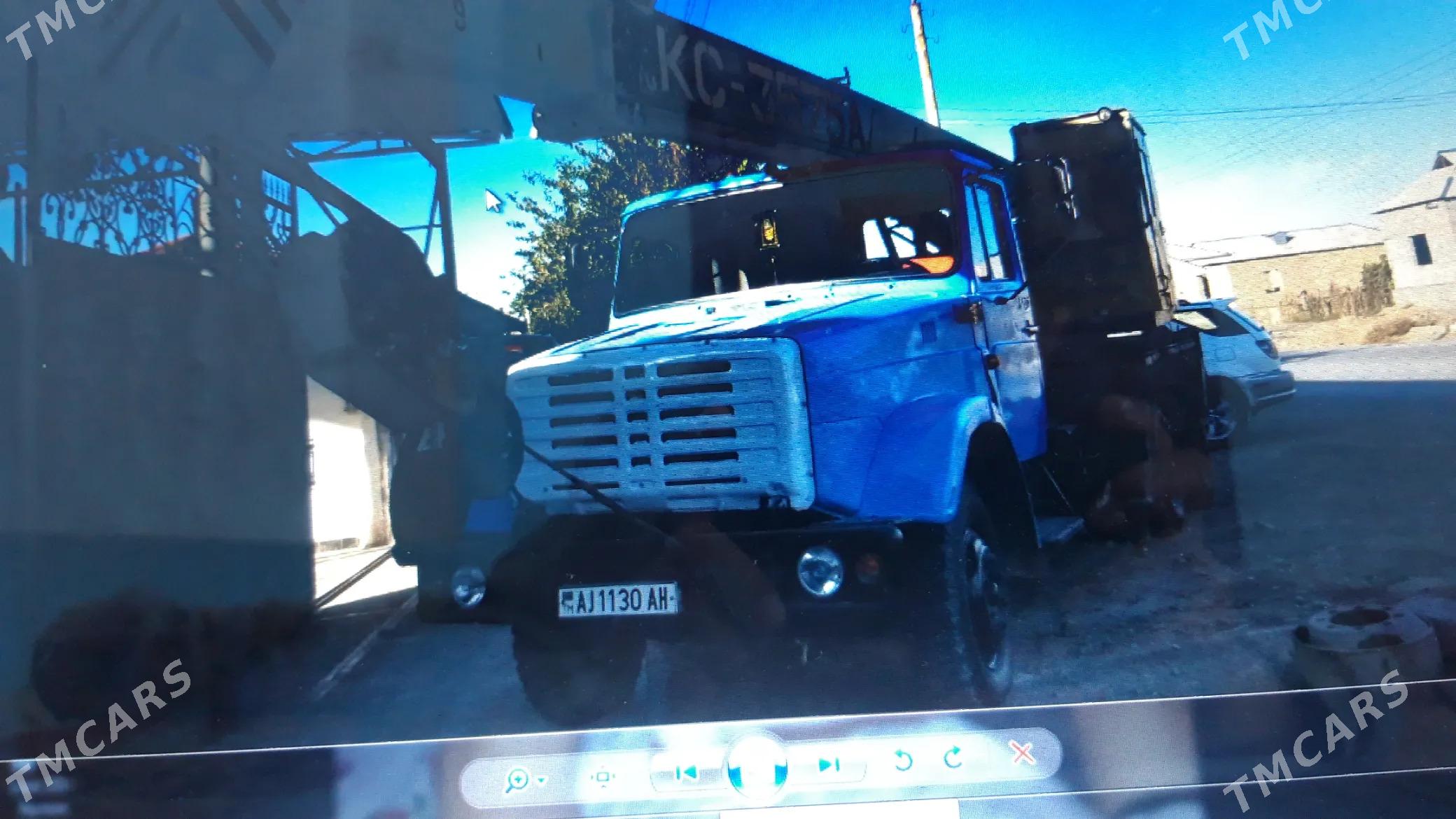 Zil 133 1980 - 110 000 TMT - Tejen - img 1