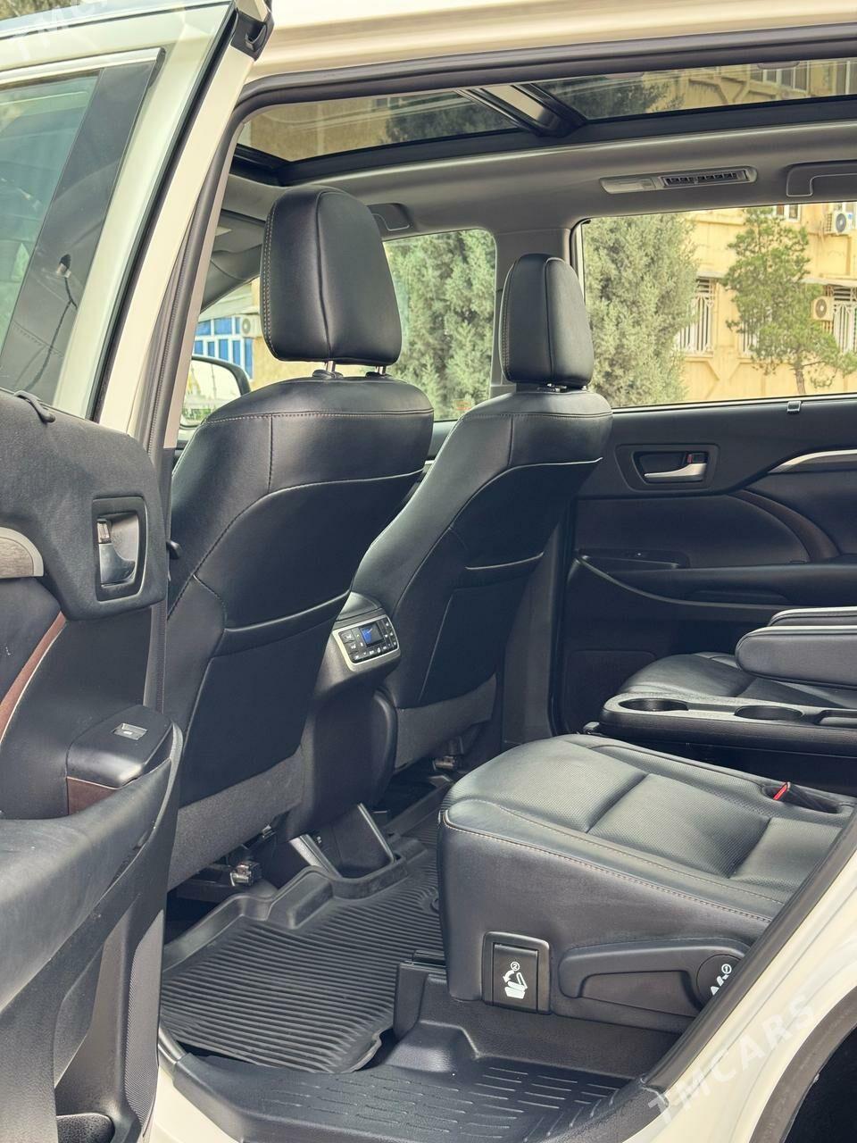 Toyota Highlander 2019 - 480 000 TMT - Мары - img 6