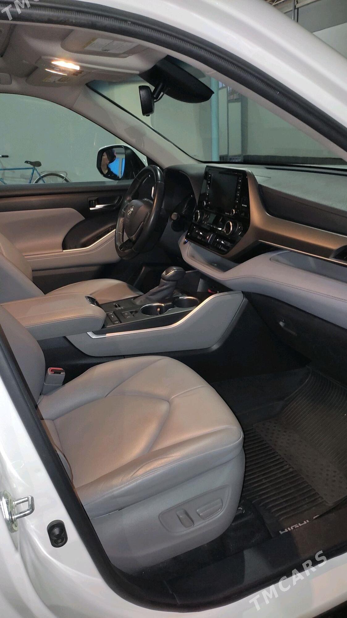 Toyota Highlander 2020 - 510 000 TMT - Байрамали - img 5