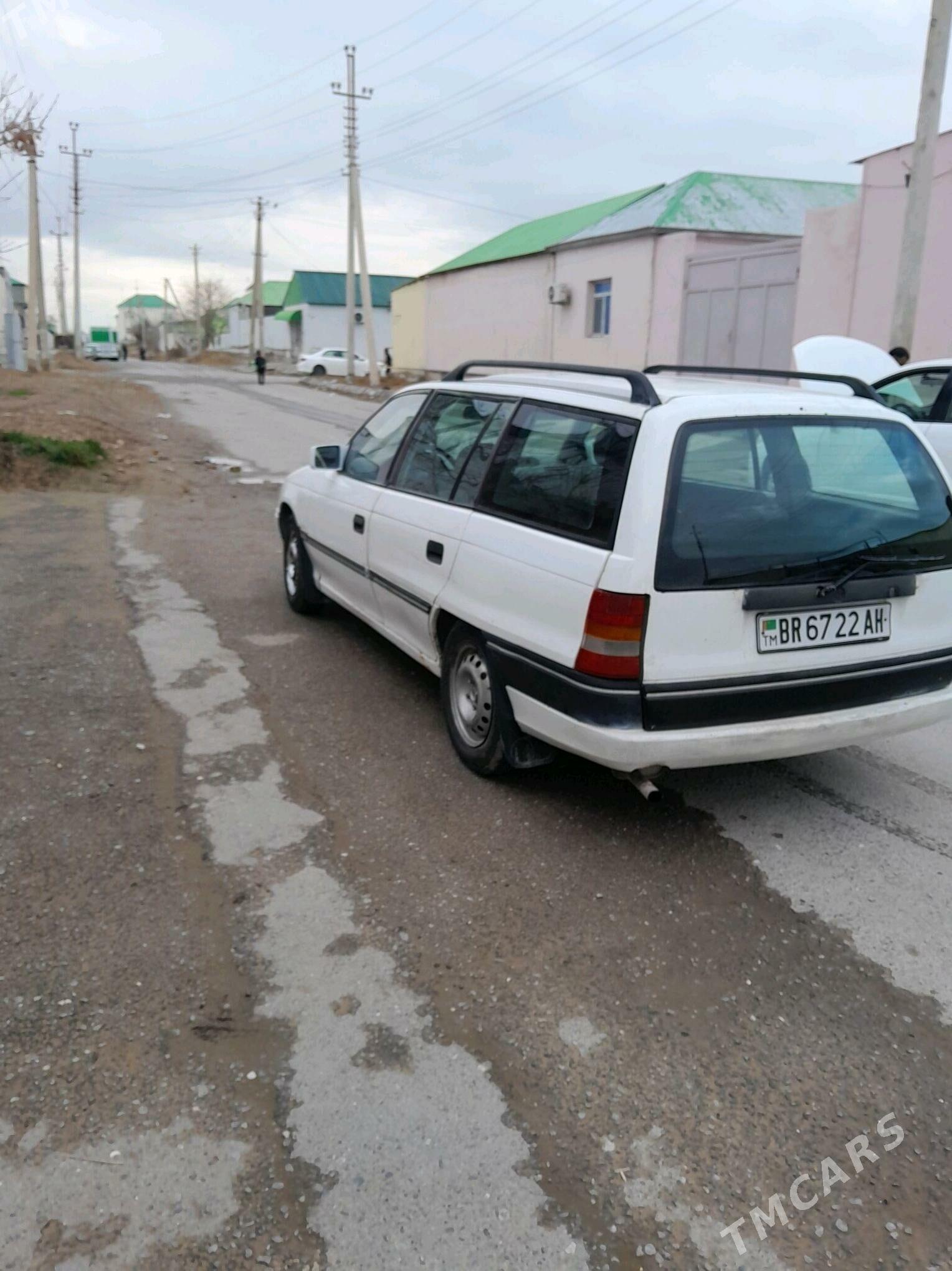 Opel Astra 1992 - 35 000 TMT - Çoganly - img 3