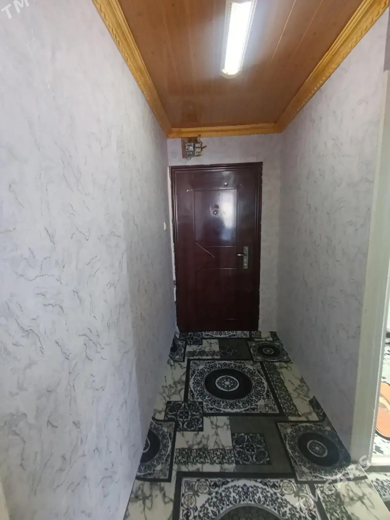 1 комн на 4 м этаже - Туркменабат - img 3