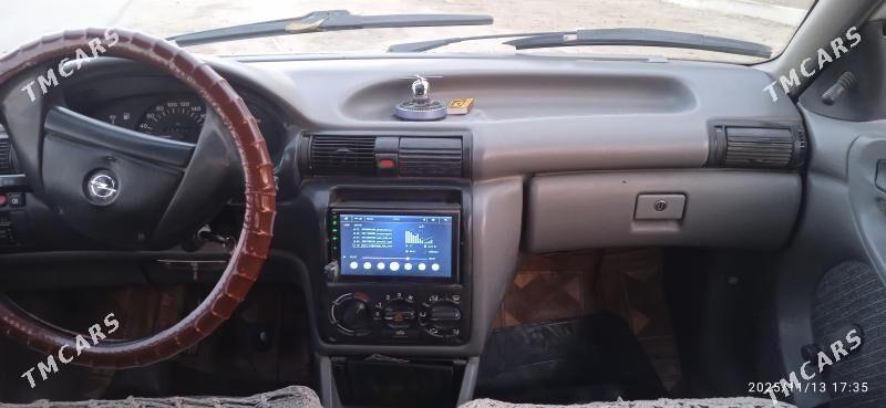 Opel Astra 1993 - 30 000 TMT - Чарджоу - img 7