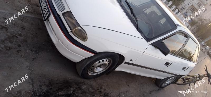 Opel Astra 1993 - 30 000 TMT - Чарджоу - img 4