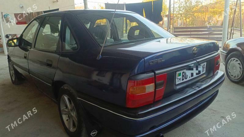 Opel Vectra 1993 - 27 000 TMT - Мары - img 1