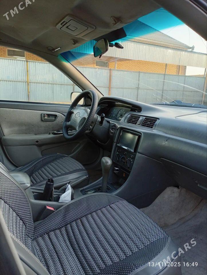 Toyota Camry 2000 - 136 000 TMT - Мары - img 6