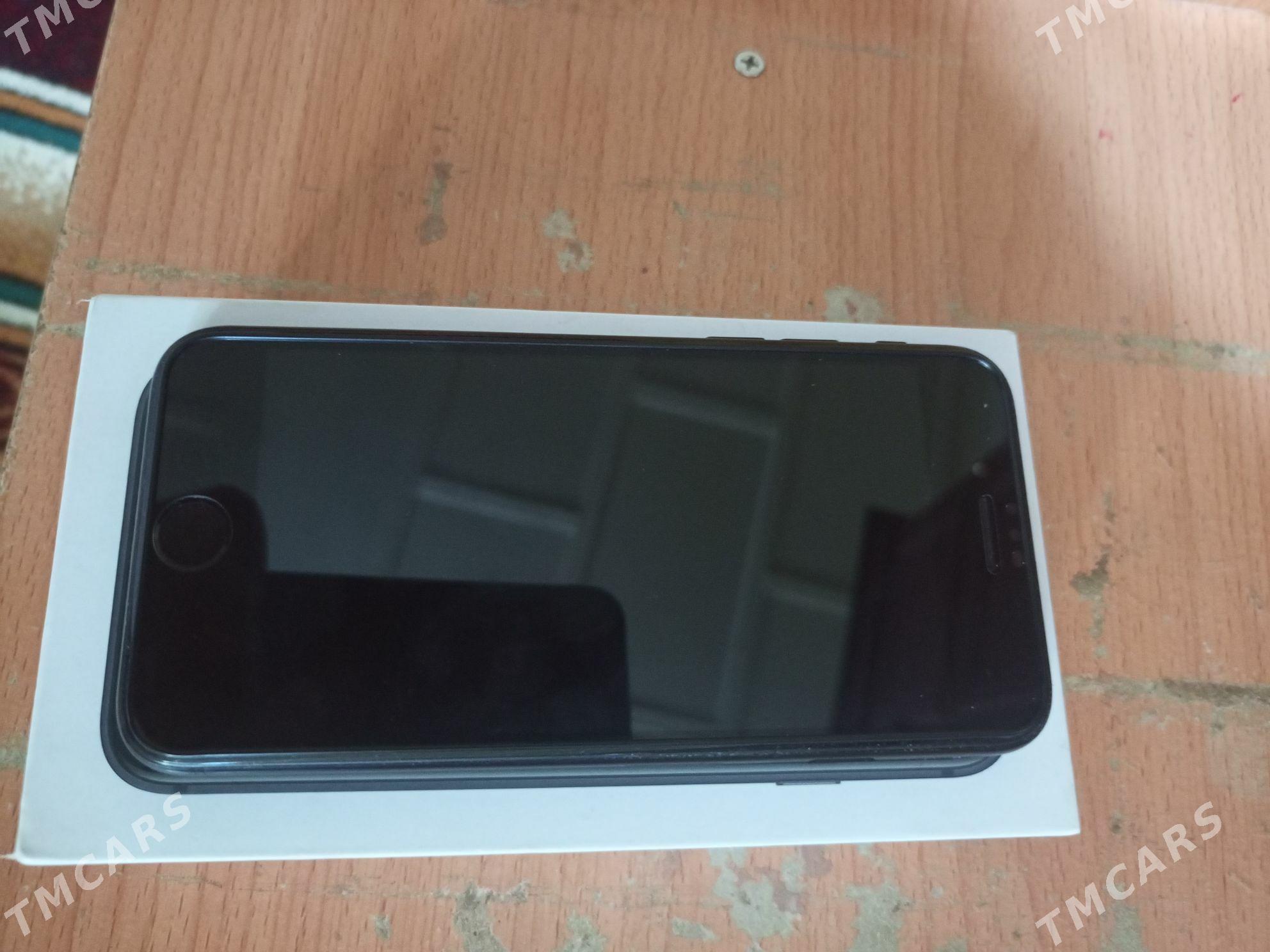 iPhone se2020 - Чарджоу - img 3