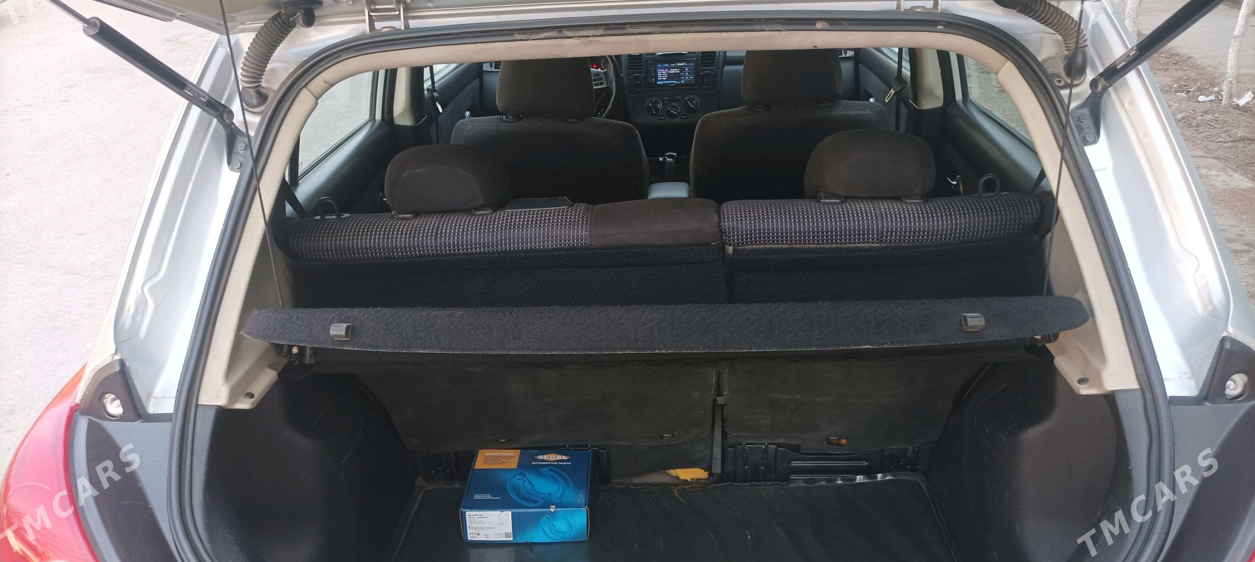 Nissan Versa 2010 - 135 000 TMT - Aşgabat - img 4