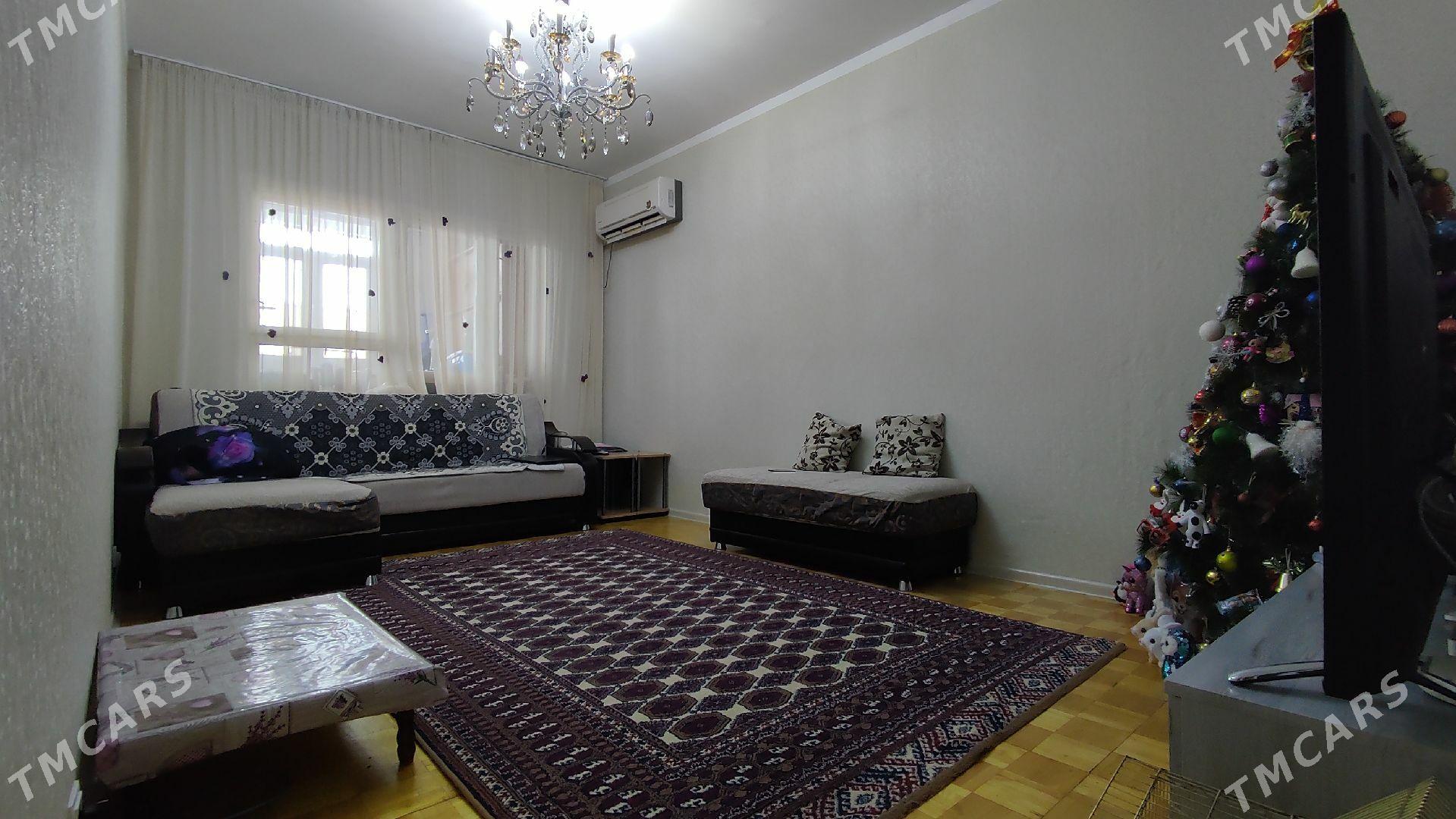 Ким район 3-х ком на 4 этаже - Ким район - img 1