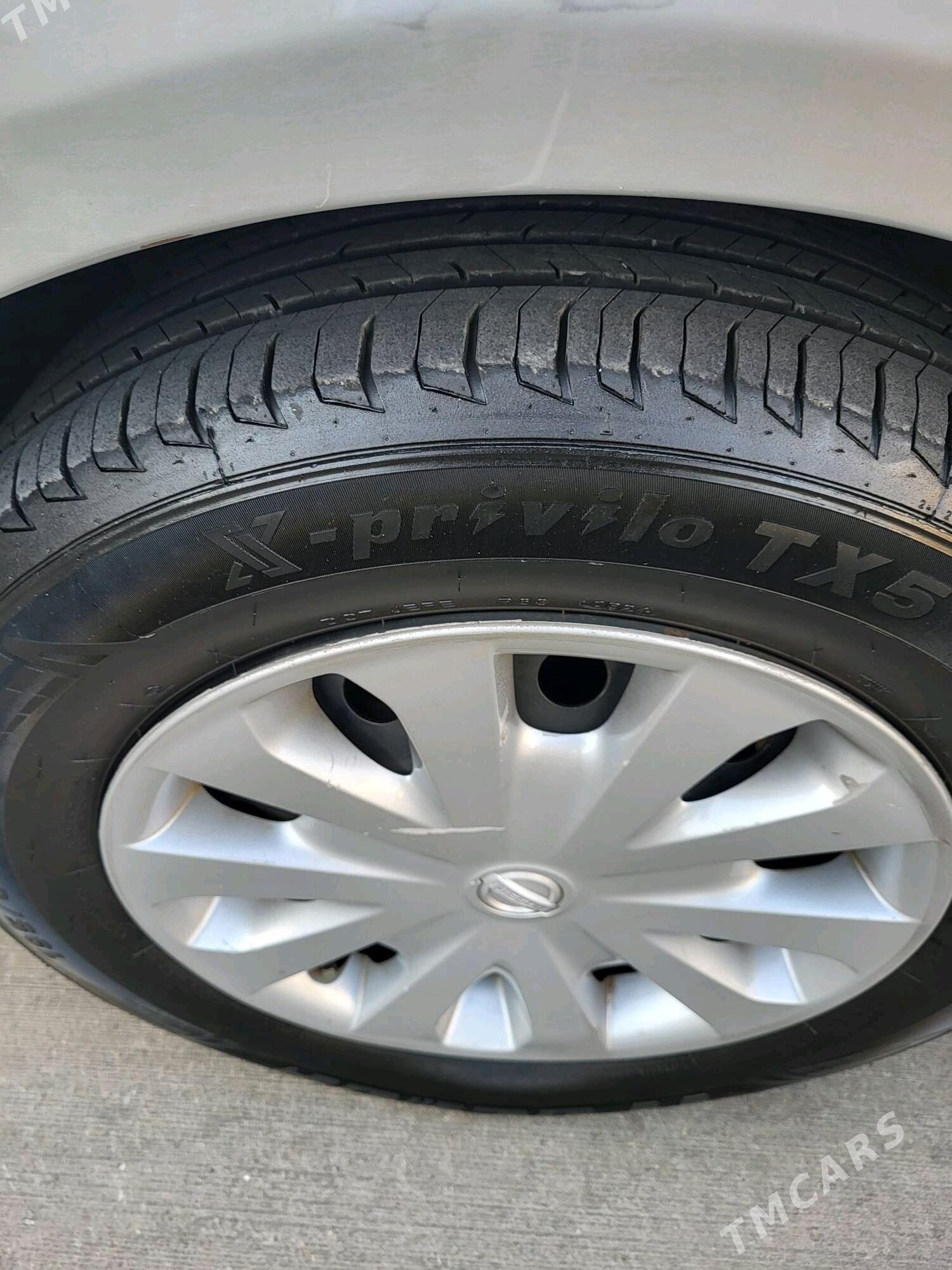 Nissan Versa 2012 - 105 000 TMT - Balkanabat - img 9