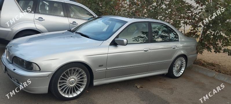 BMW E39 2001 - 130 000 TMT - Aşgabat - img 3
