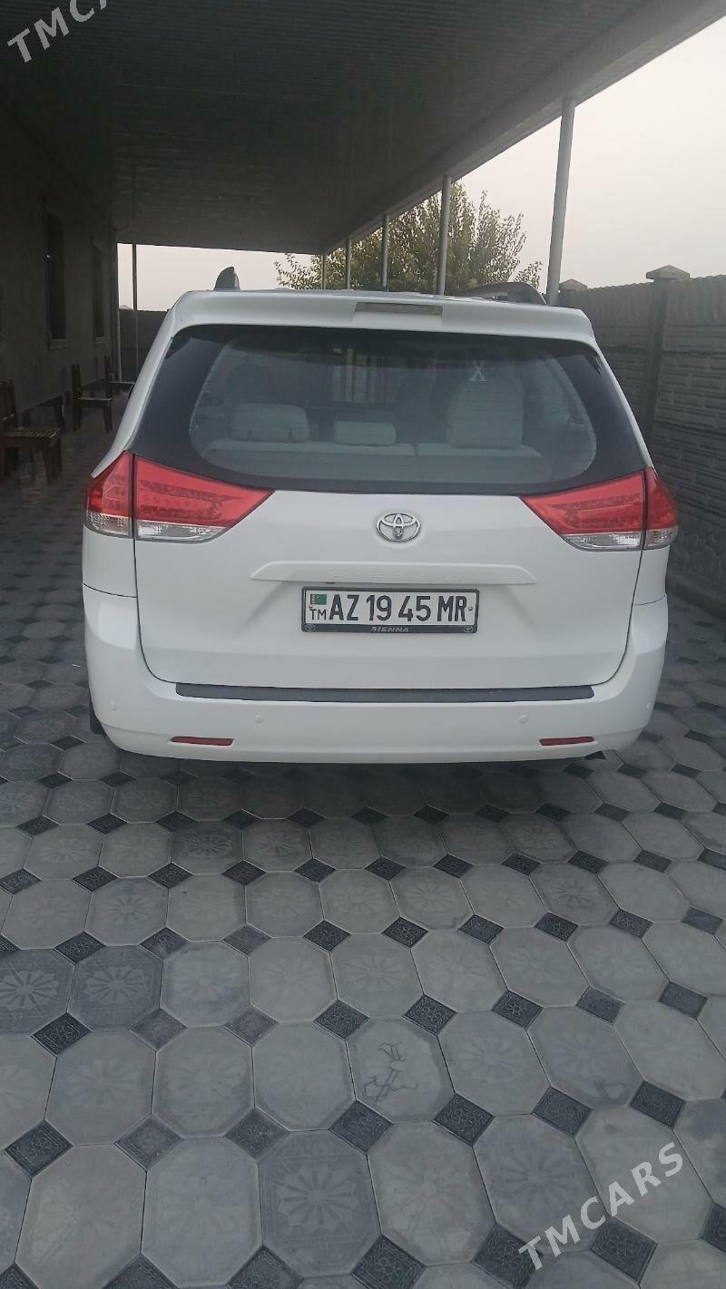 Toyota Sienna 2010 - 310 000 TMT - Mary - img 4