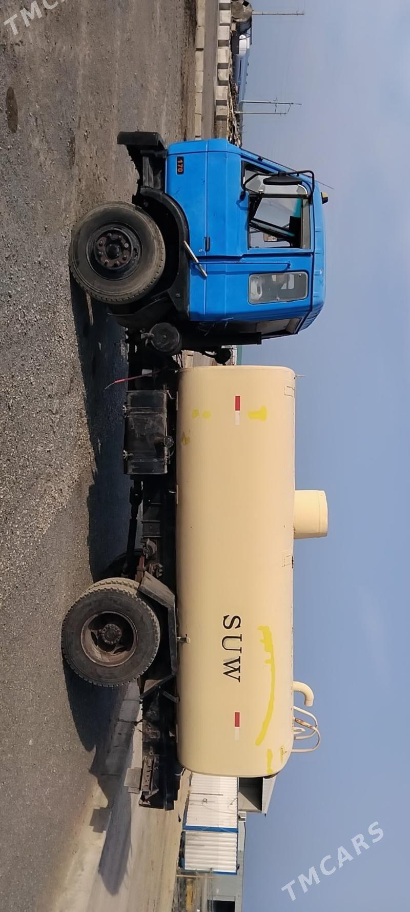 Dongfeng 370 2013 - 190 000 TMT - Туркменбаши - img 3