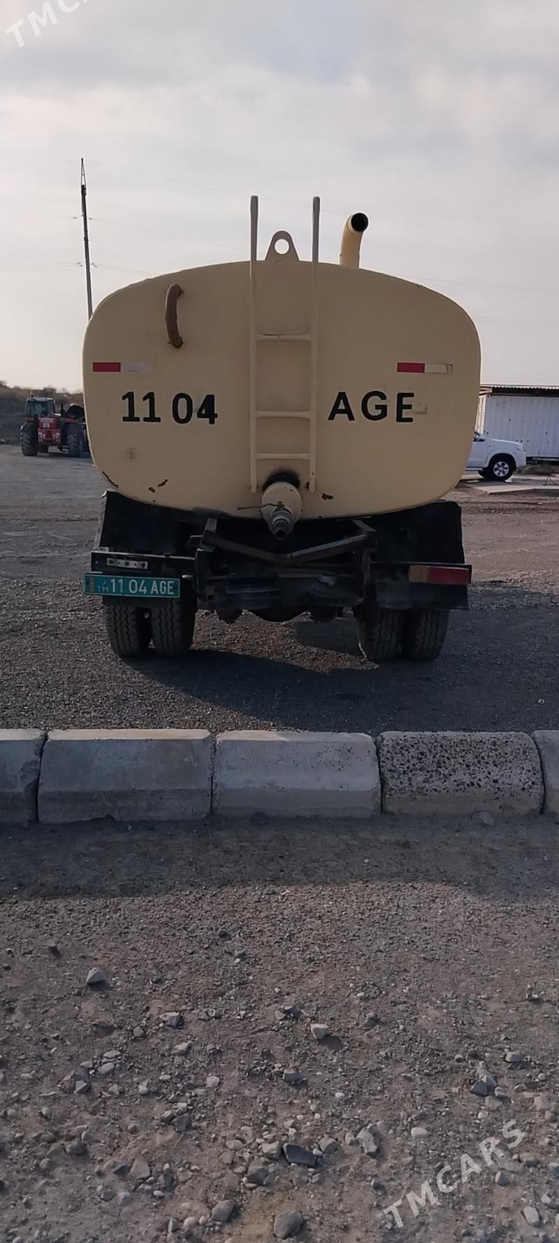 Dongfeng 370 2013 - 190 000 TMT - Туркменбаши - img 2