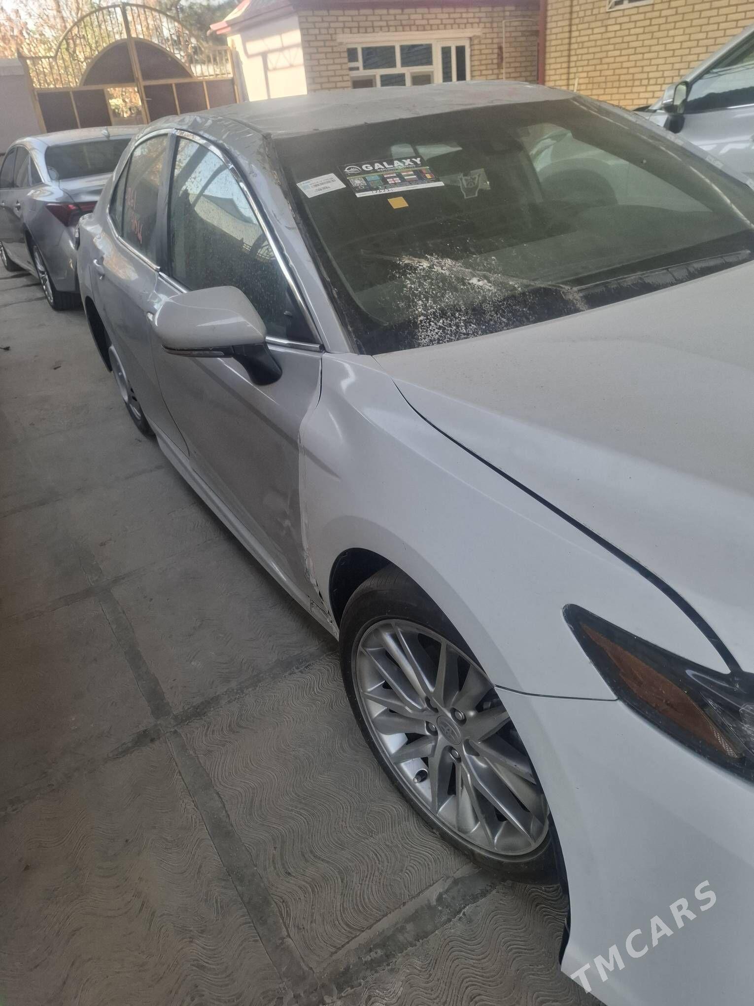 Toyota Camry 2024 - 230 000 TMT - Мары - img 3