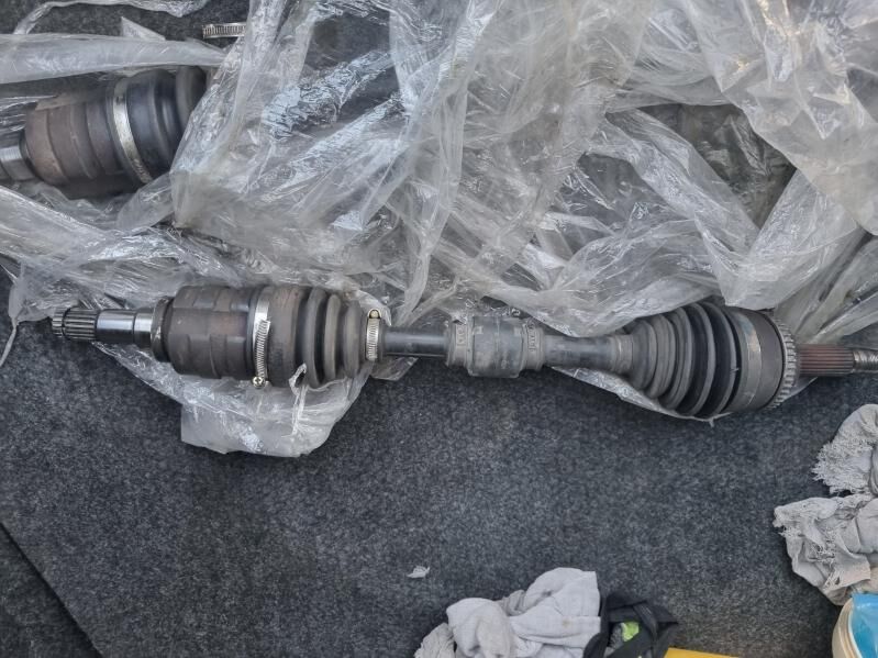 carolla granat 2016nky 1 200 TMT - Bekrewe - img 2