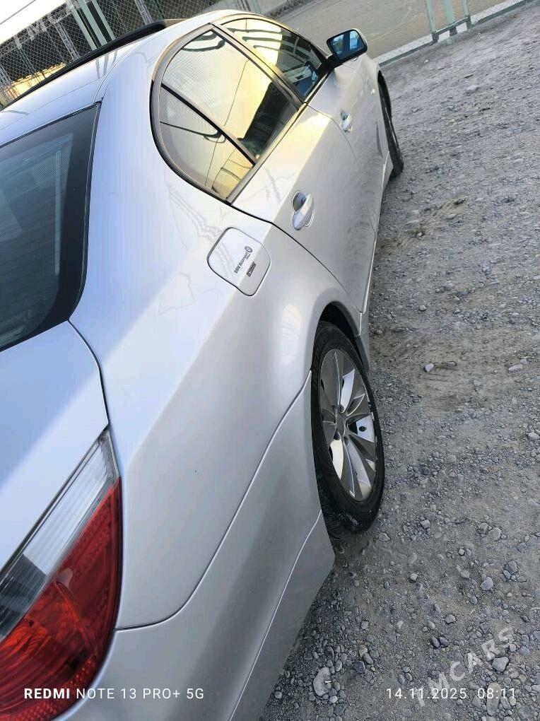 BMW 530 2003 - 127 000 TMT - Kaka - img 8