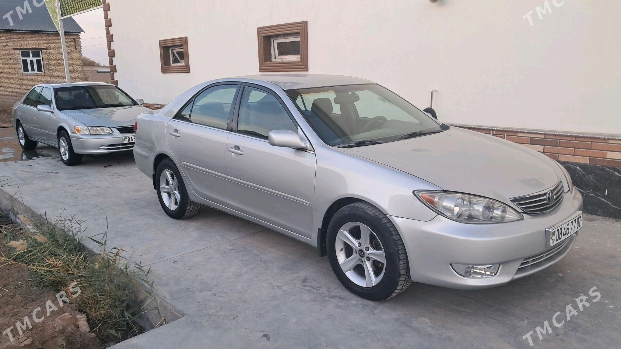 Toyota Camry 2005 - 176 000 TMT - Кёнеургенч - img 1