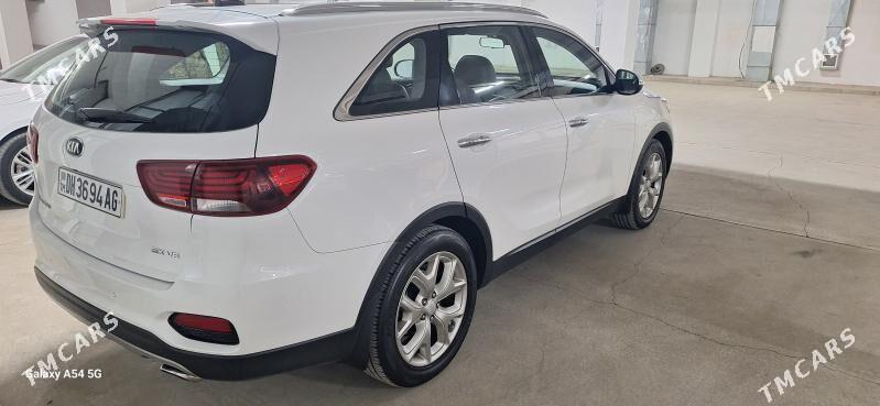 Kia Sorento 2019 - 365 000 TMT - Хитровка - img 3